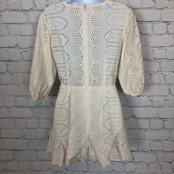 Jens Pirate Booty Ivory Eyelet Clementine Romper Size S - Picture 4 of 6